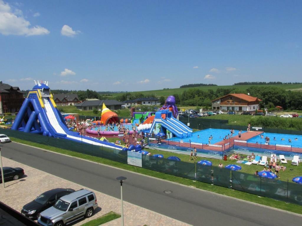 Terezia Tatry - Golf Appartement Vel'ka Lomnica Buitenkant foto