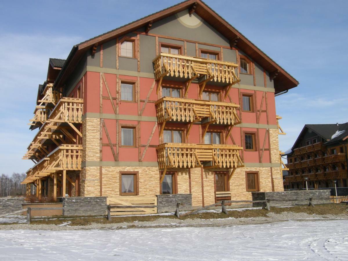 Terezia Tatry - Golf Appartement Vel'ka Lomnica Buitenkant foto